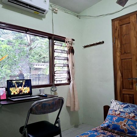 Ngampilan Backpacker Hostel Yogyakarta Exteriér fotografie